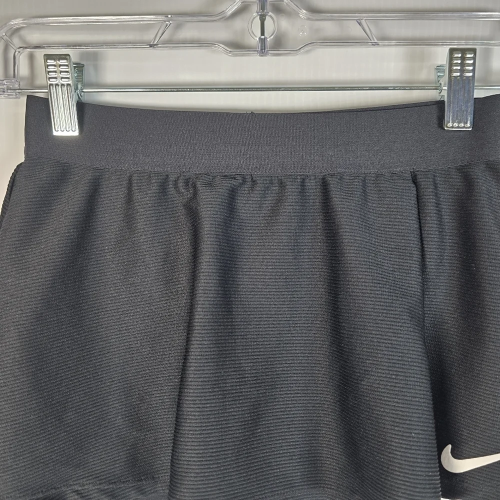 Nike nwot girl